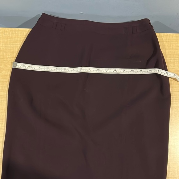 A.Wear women’s three piece suit - Picture 14 of 16